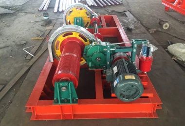 新河县龙港水工机械厂：卷扬式启闭机 螺杆式启闭机厂家